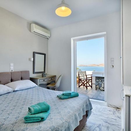 Irene Rooms Naousa Parou Екстериор снимка
